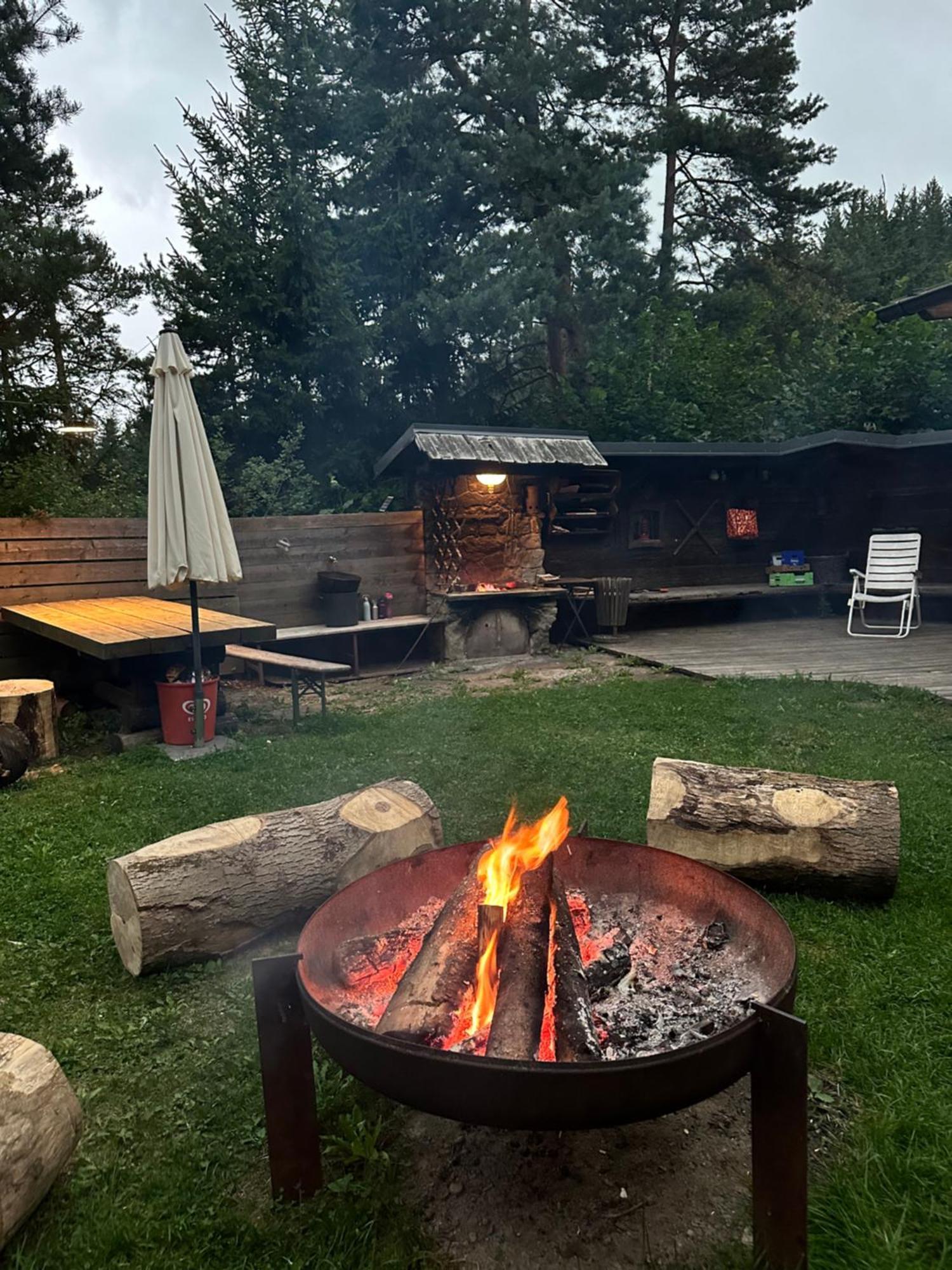 Ferienhaus Im Wald Edelschrott Экстерьер фото