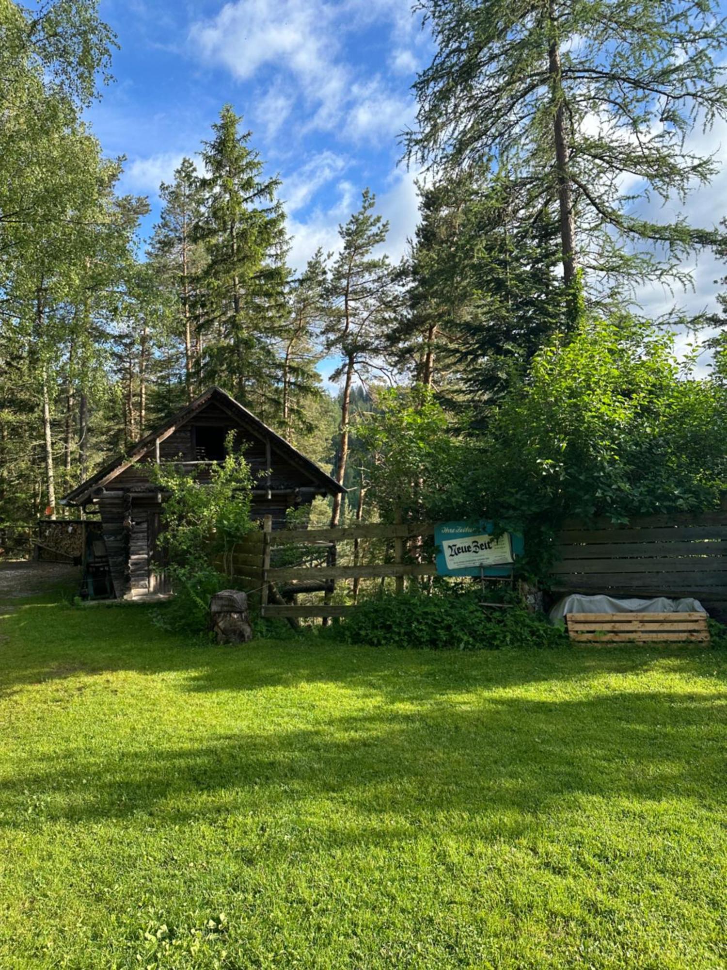 Ferienhaus Im Wald Edelschrott Экстерьер фото
